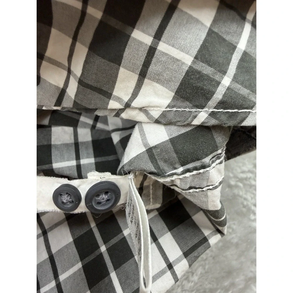 Banana Republic Soft Wash Tailored Slim Fit Shirt Men's Size M Plaid Black White